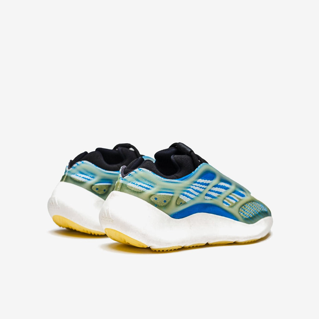 adidas Yeezy 700 V3 Arzareth