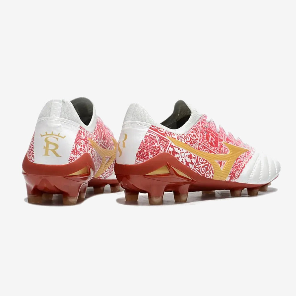 Morelia Neo 4 Beta FG/AG Sergio Ramos 4 Vol. lll - Blanc/Doré/Rouge ÉDITION LIMITÉE