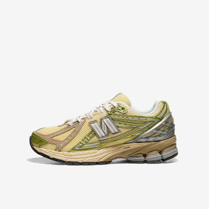 New Balance 1906R Yellow Parchment
