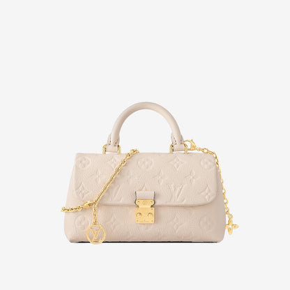 Sac Nano Madeleine — Louis Vuitton