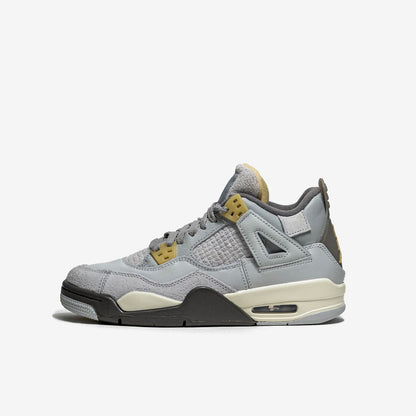 Jordan 4 Retro SE Craft Photon Dust