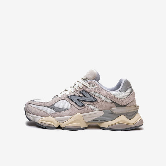 New Balance 9060 Moonbeam Sea Salt