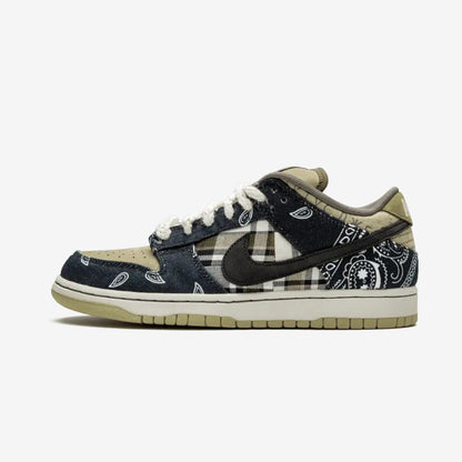 SB Dunk Low Travis Scott Nike
