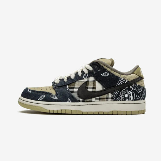 SB Dunk Low Travis Scott Nike