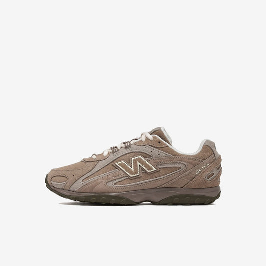 New Balance 204L Mushroom Arid Stone
