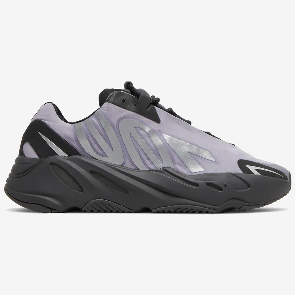 Yeezy Boost 700 MNVN Geode