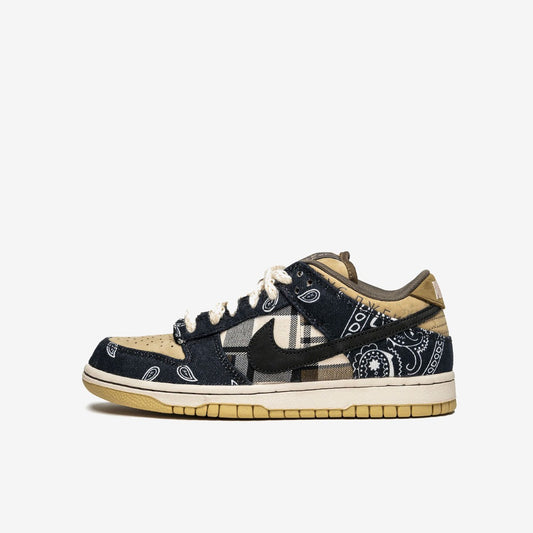 NIKE SB DUNK LOW TRAVIS SCOTT