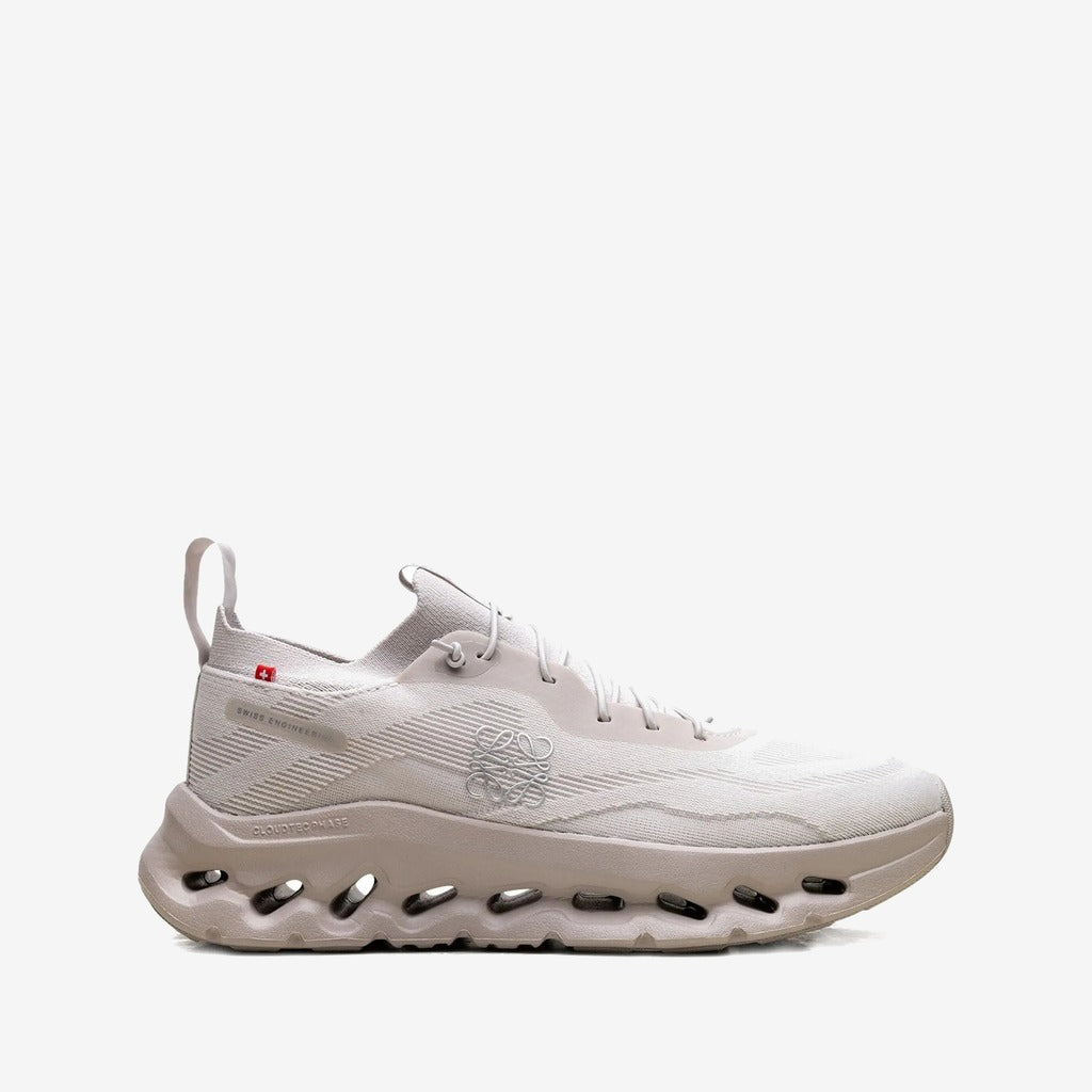 On Cloud × Loewe — Cloudtilt Crème 2.0 — On Running