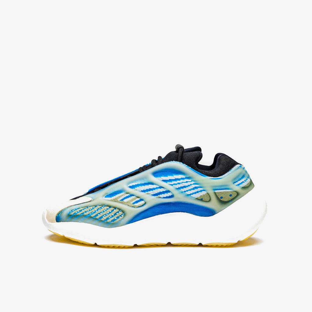 adidas Yeezy 700 V3 Arzareth