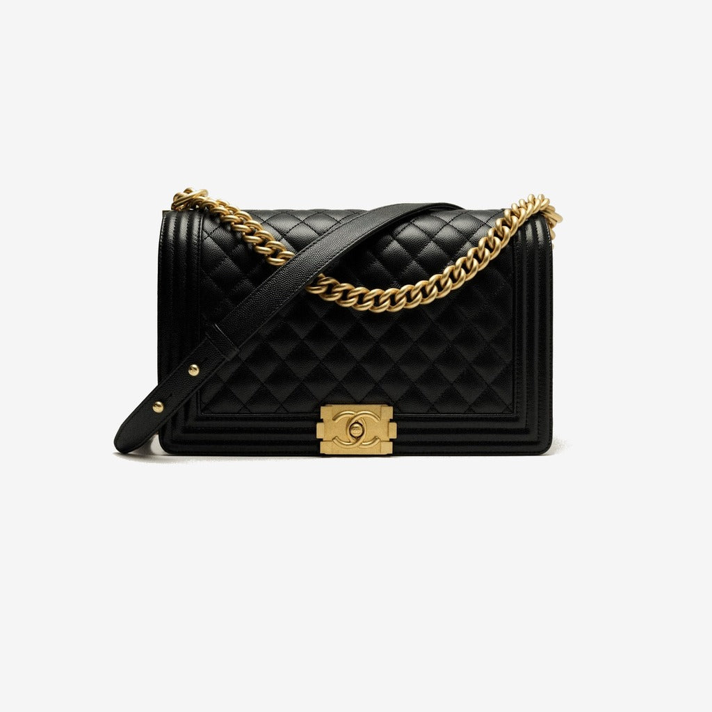 GRAND SAC BOY CHANEL