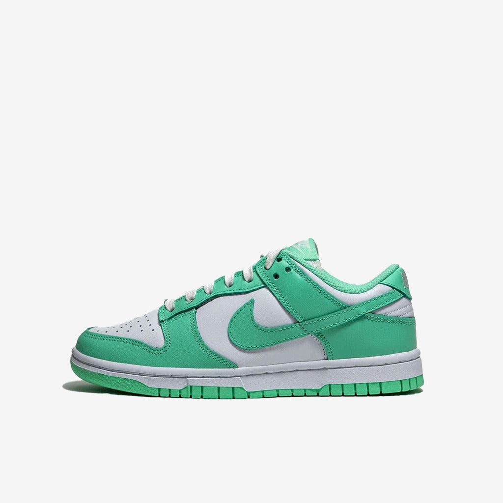 Nike Dunk Low Green Glow (W)