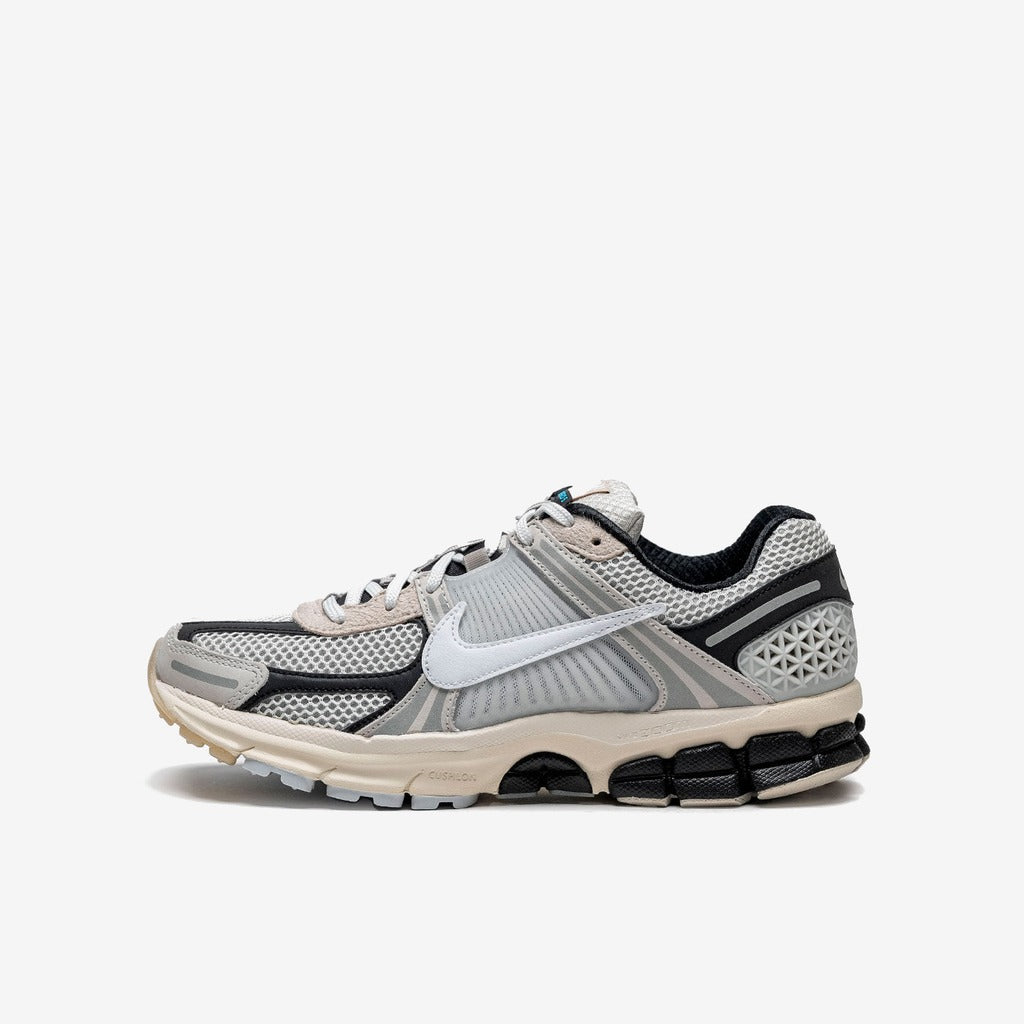Nike Zoom Vomero 5 Supersonic Light Bone Black