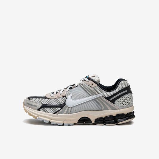 Nike Zoom Vomero 5 Supersonic Light Bone Black