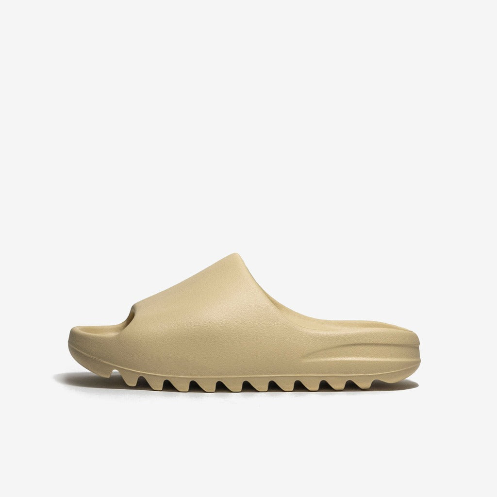 adidas Yeezy Slide Bone (2022 Restock)