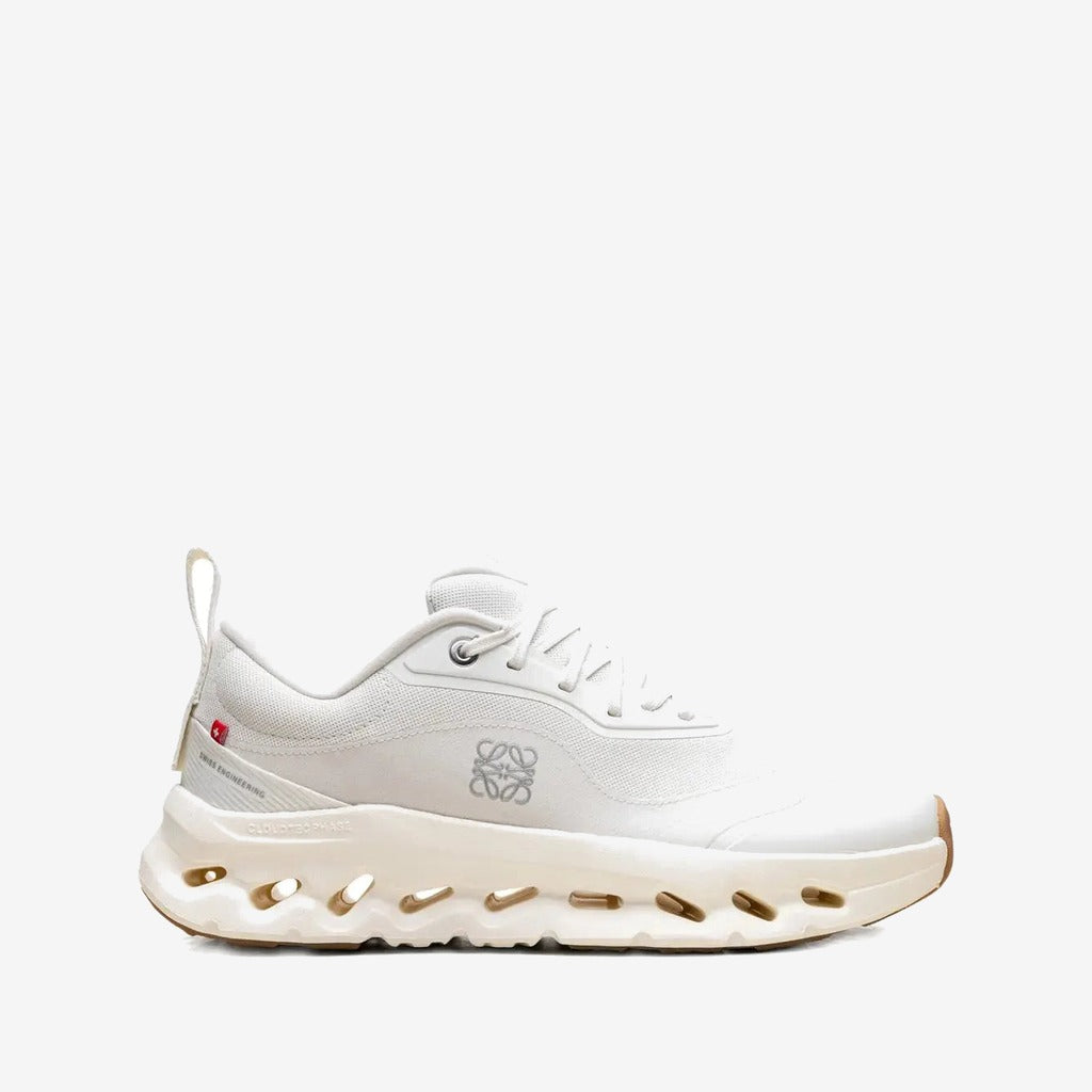 On Cloud × Loewe — Cloudtilt White Crème — On Running