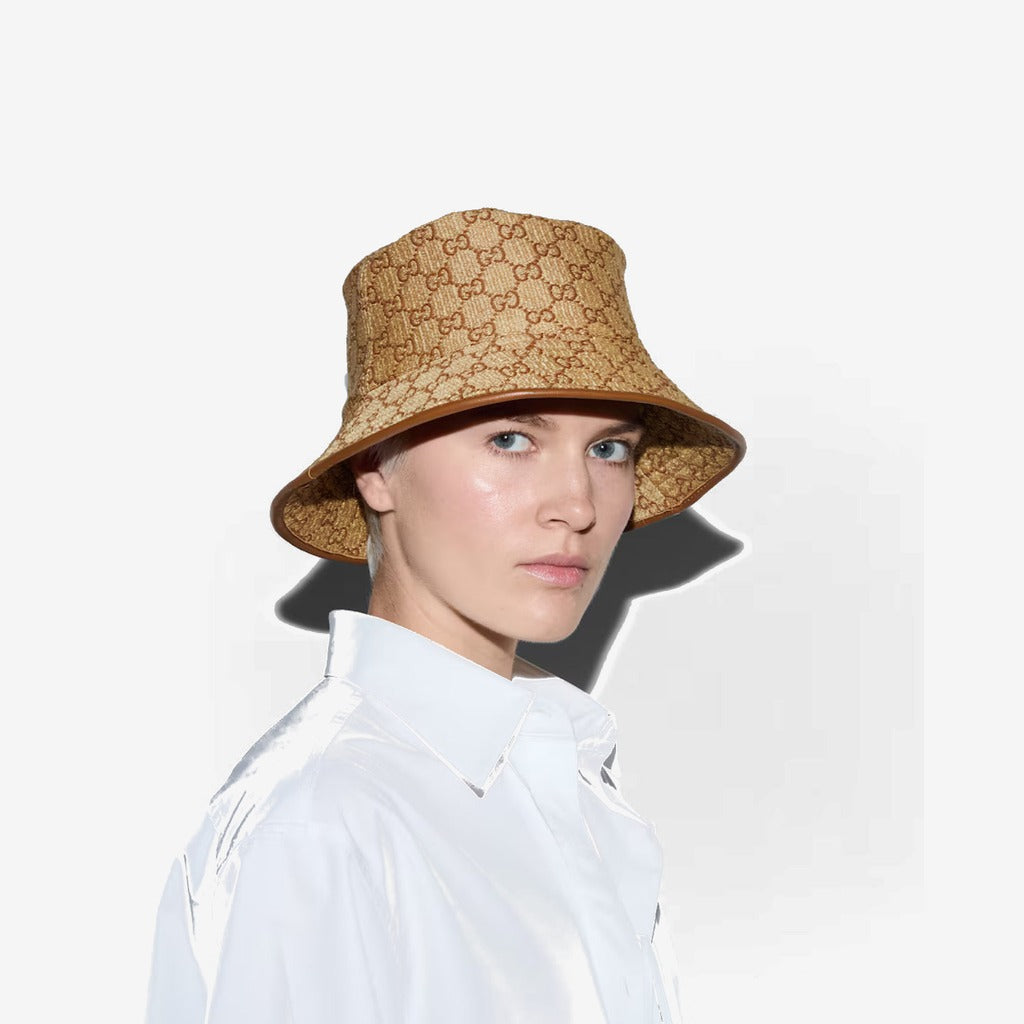 Chapeau seau en paille GG