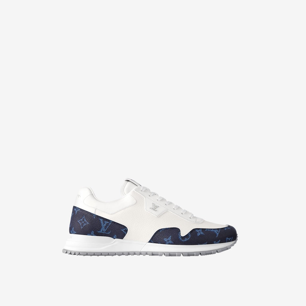 Sneaker Run Away - #11
