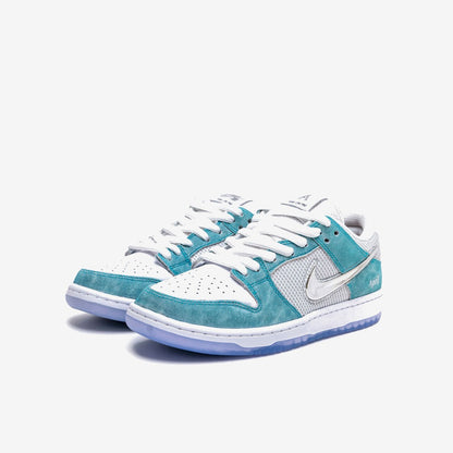 Nike SB Dunk Low April Skateboards