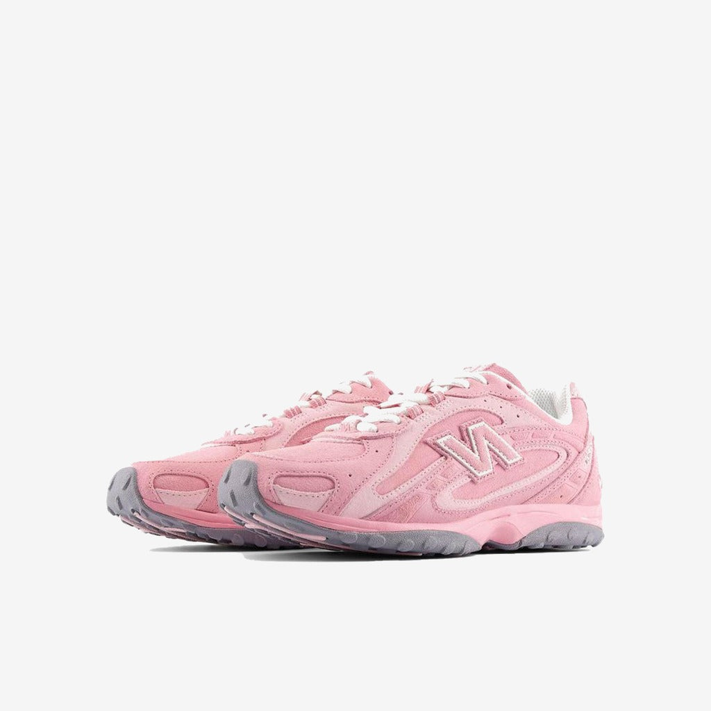 New Balance 204L Pastel Pink
