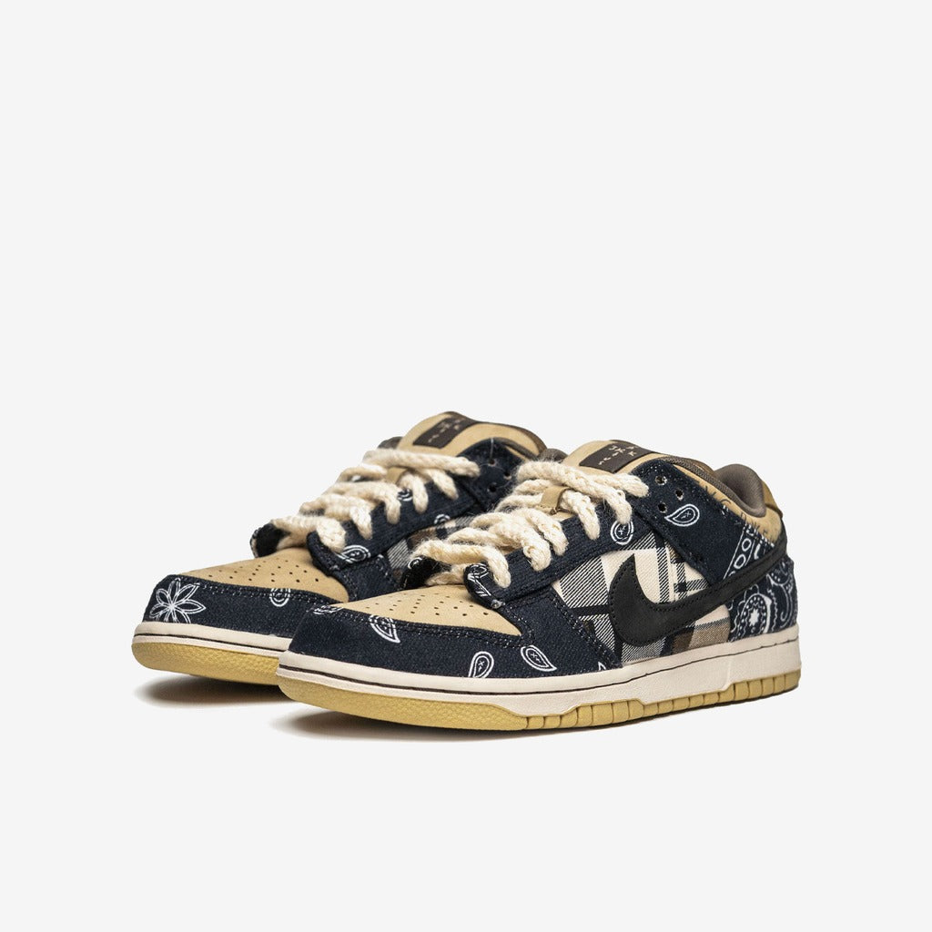 NIKE SB DUNK LOW TRAVIS SCOTT