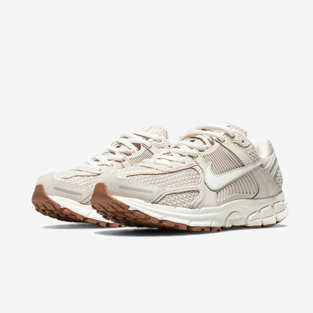 Nike Zoom Vomero 5 Light Orewood Brown