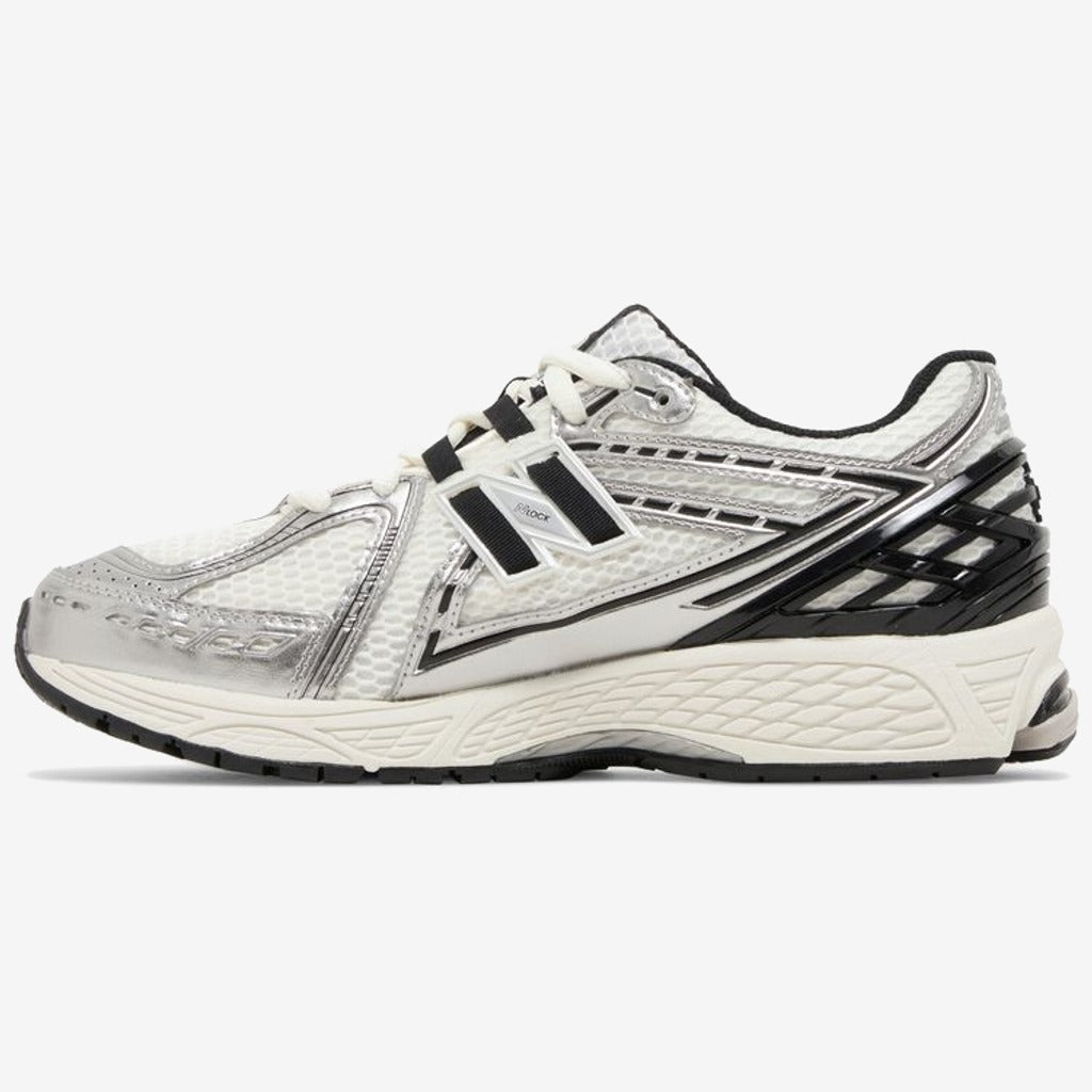 New Balance 1906R Silver Metallic Black