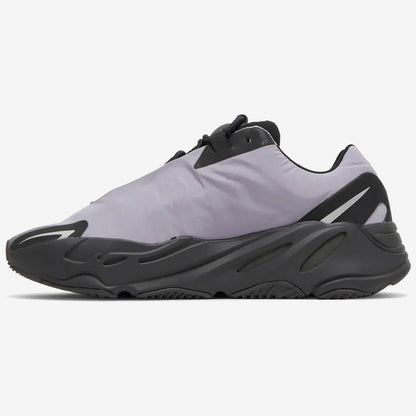 Yeezy Boost 700 MNVN Geode
