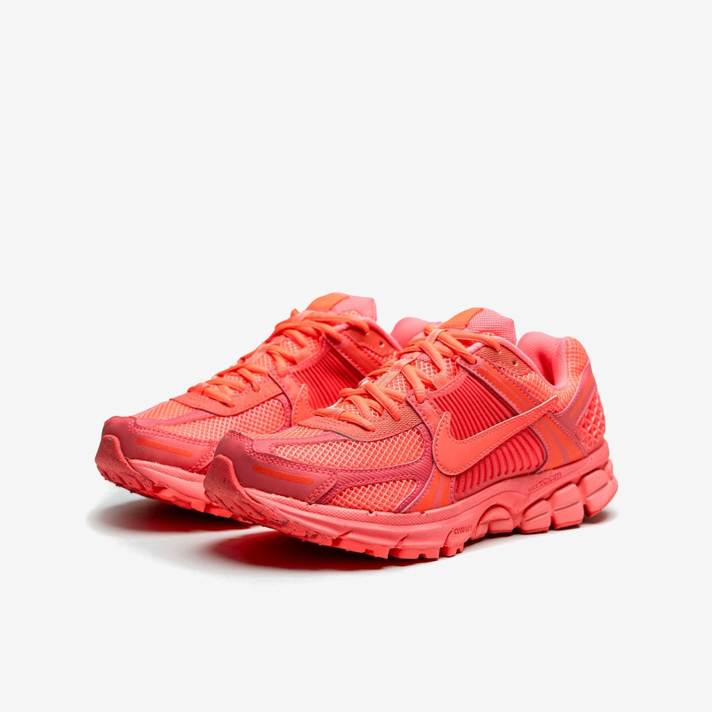 Nike Zoom Vomero 5 Hot Punch