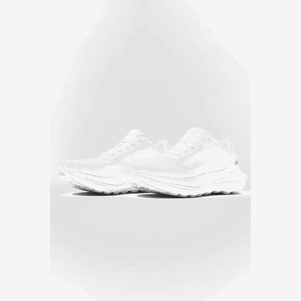 Alo runner white