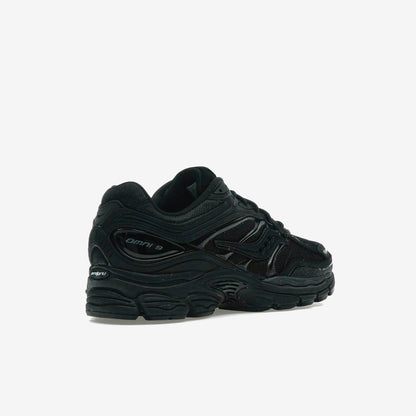 Saucony ProGrid Omni 9 Armor Black