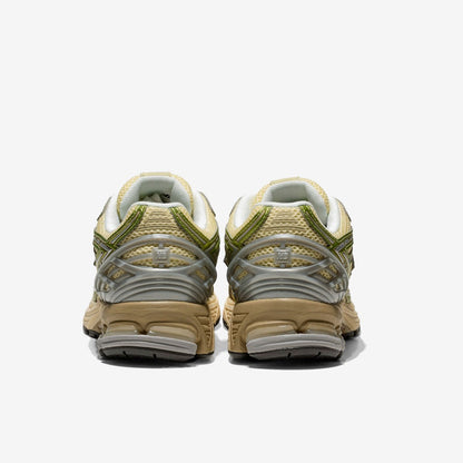 New Balance 1906R Yellow Parchment