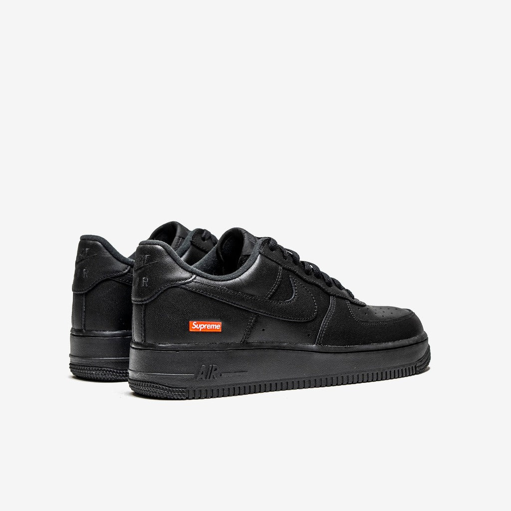 Nike Air Force 1 Low Supreme Black