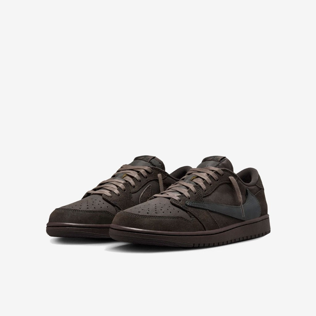 Jordan 1 Retro Low OG SP Travis Scott Velvet Brown