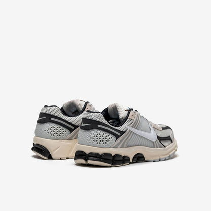 Nike Zoom Vomero 5 Supersonic Light Bone Black