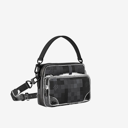 Sac Nil Messenger