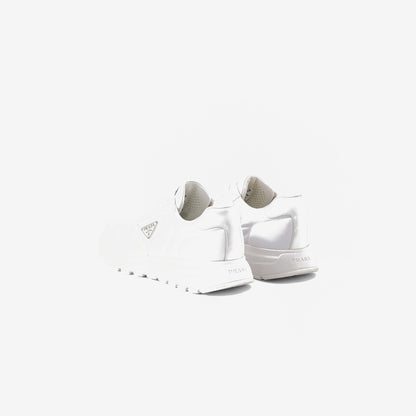 Basket Prada Blanc en cuir brossé
