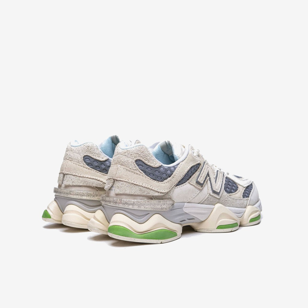 New Balance 9060 Bricks & Wood