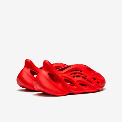 adidas Yeezy Foam RNNR Vermillion