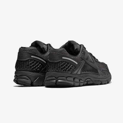 Nike Vomero 5 Triple Black