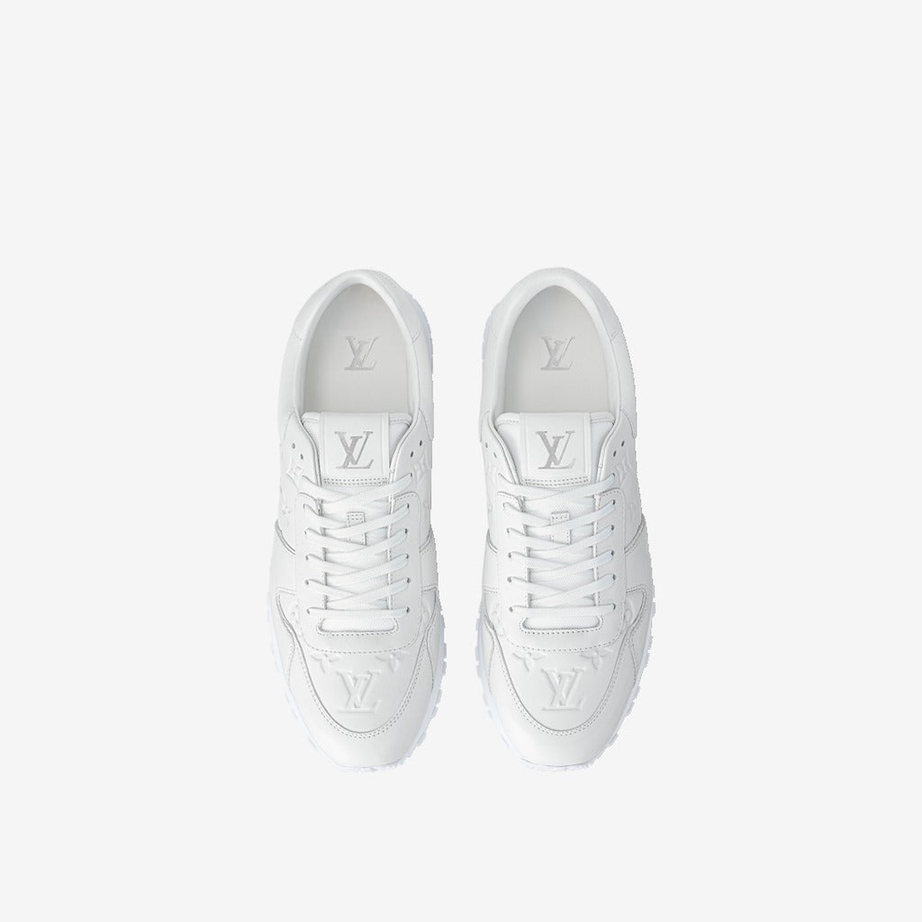 Sneaker Run Away - #15