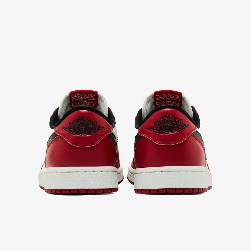 Jordan 1 Retro Low OG Chicago (2025)