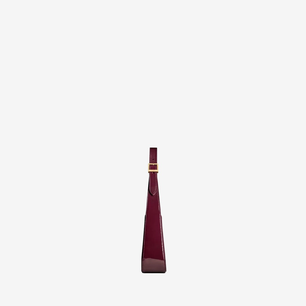 YSL - le 5 à 7 en cuir verni Red