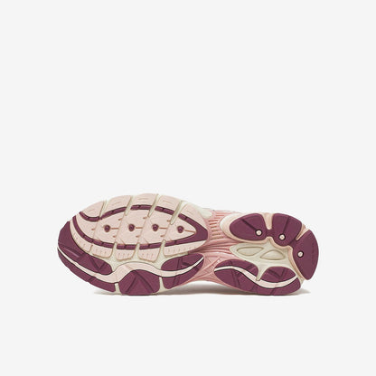 Saucony ProGrid Omni 9 Ivory Peony
