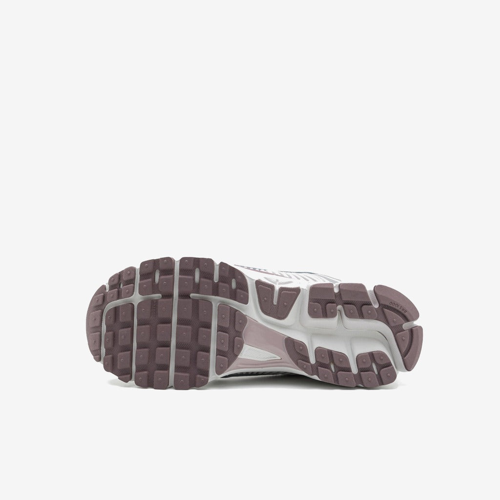 Nike Zoom Vomero 5 Metallic Silver Platinum Violet (Women's)