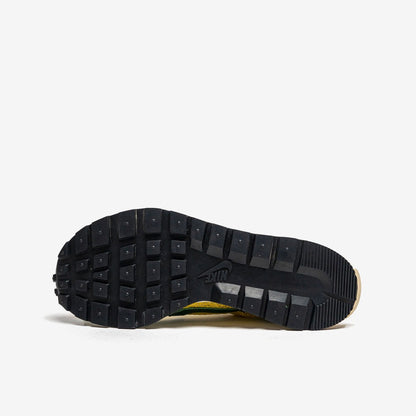 Nike Vaporwaffle sacai Tour Yellow Stadium Green