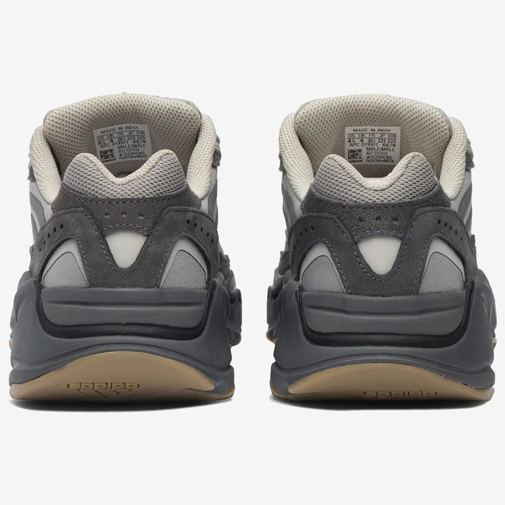 Yeezy  Boost 700 V2 Wave Runner Tephra