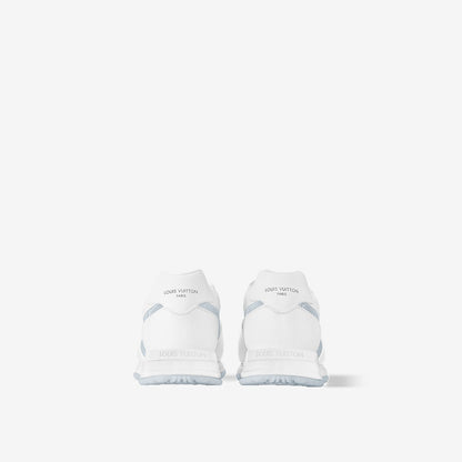 Sneaker Run Away - #7