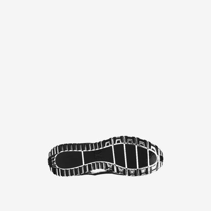 Sneaker Run Away - #13