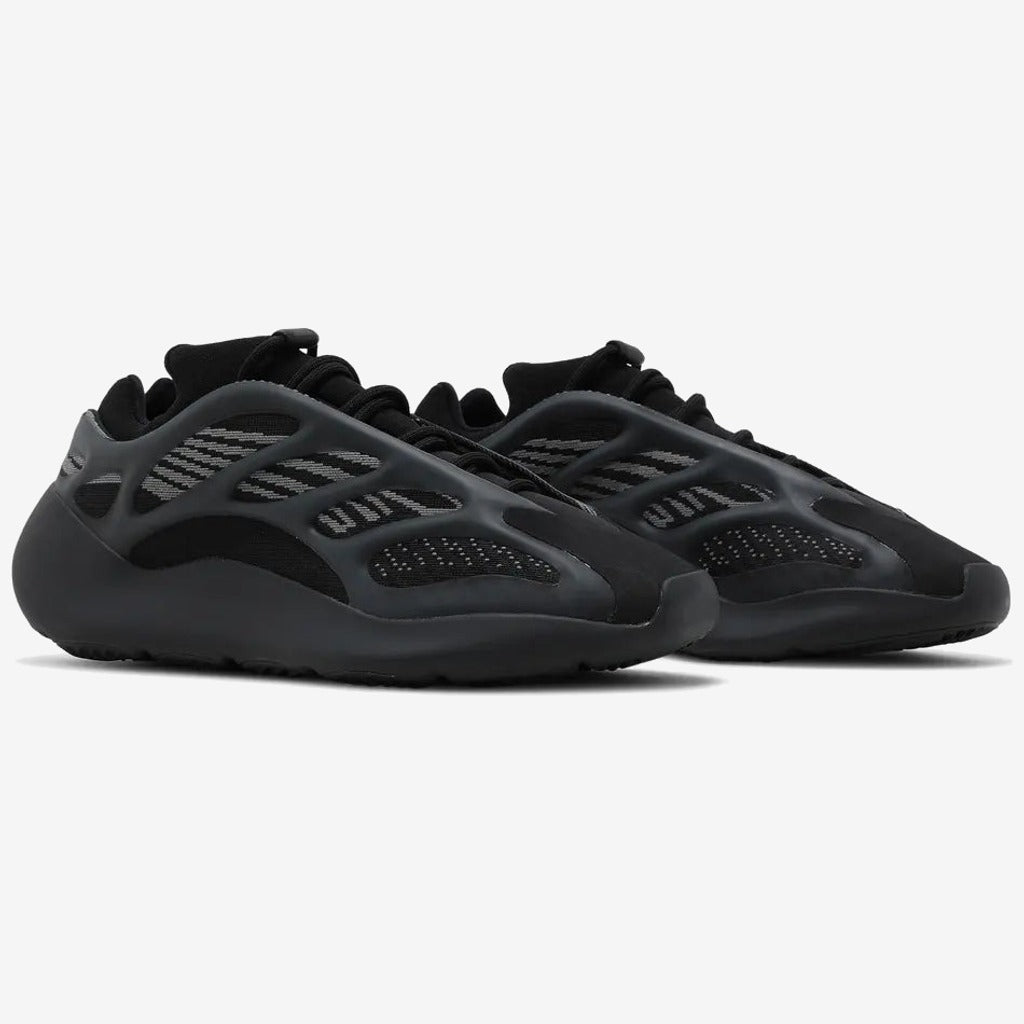 Yeezy 700 V3 Noir