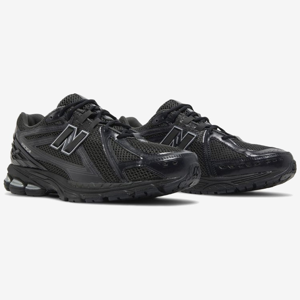 New Balance 1906R Black Metallic Silver - New Balance